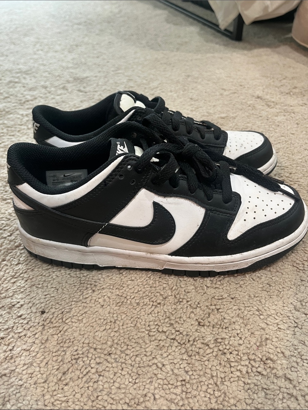 Nike Panda Dunks